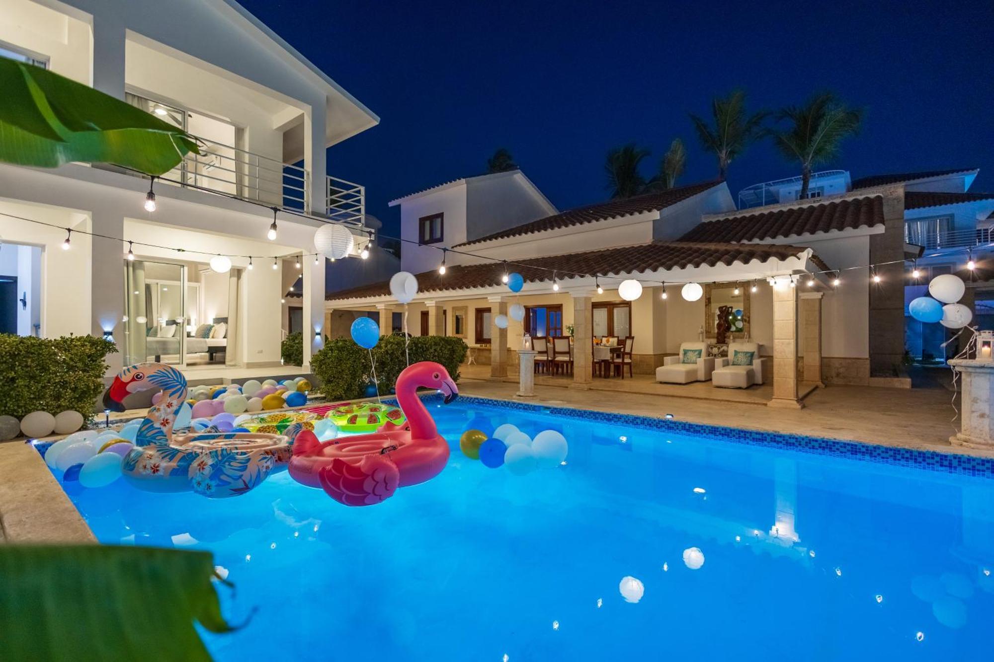 Huge 7-Bedroom Beach Villa With Private Pool - Los Corales Villas ปุนตากานา ภายนอก รูปภาพ